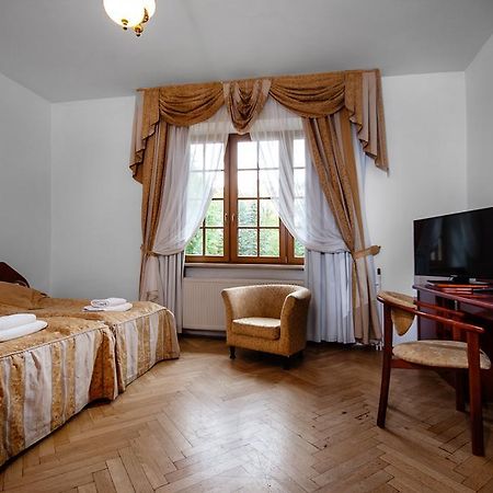 Willa Raj Nałęczów Extérieur photo