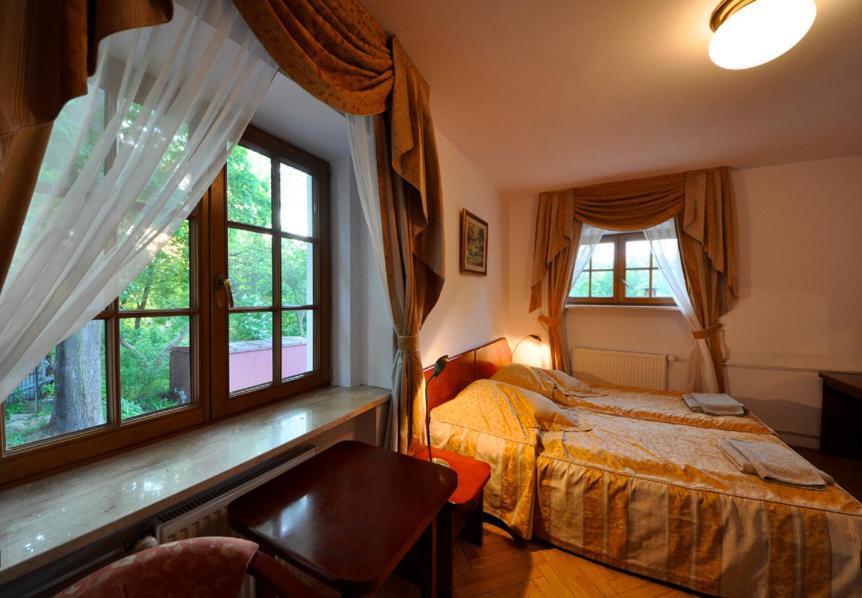 Willa Raj Nałęczów Extérieur photo