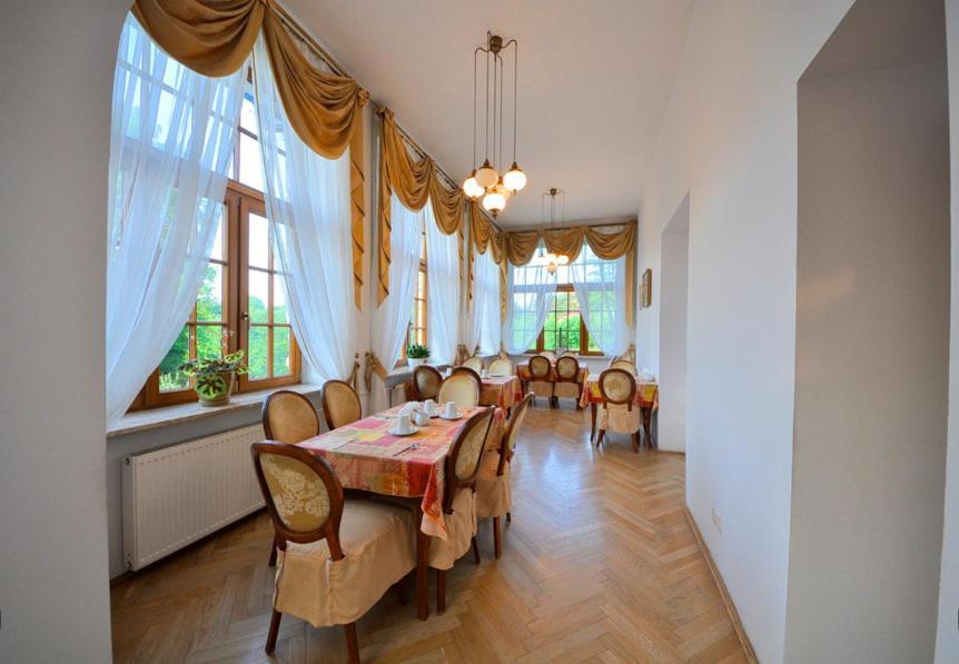 Willa Raj Nałęczów Extérieur photo